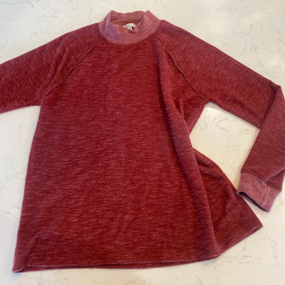 Ruby Red Sweater - Picture 4 of 4